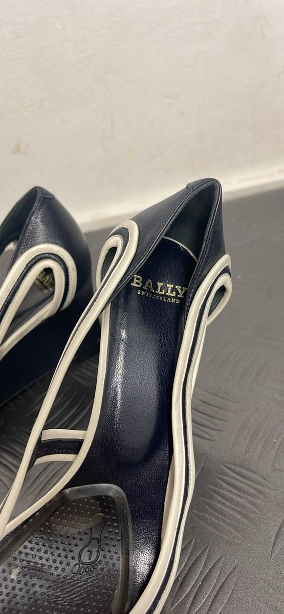 Bally Damenschuhe: Sandales bally – Gebraucht aus Lausanne von Mode_350 2
