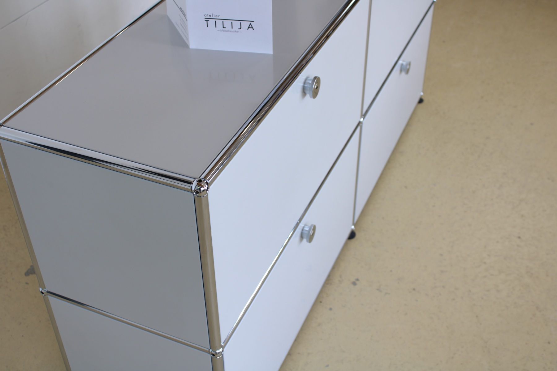 USM Kommoden: USM Sideboard in Lichtgrau, Umbau möglich! – Gebraucht aus Meinisberg von atelier_TILIJA 7