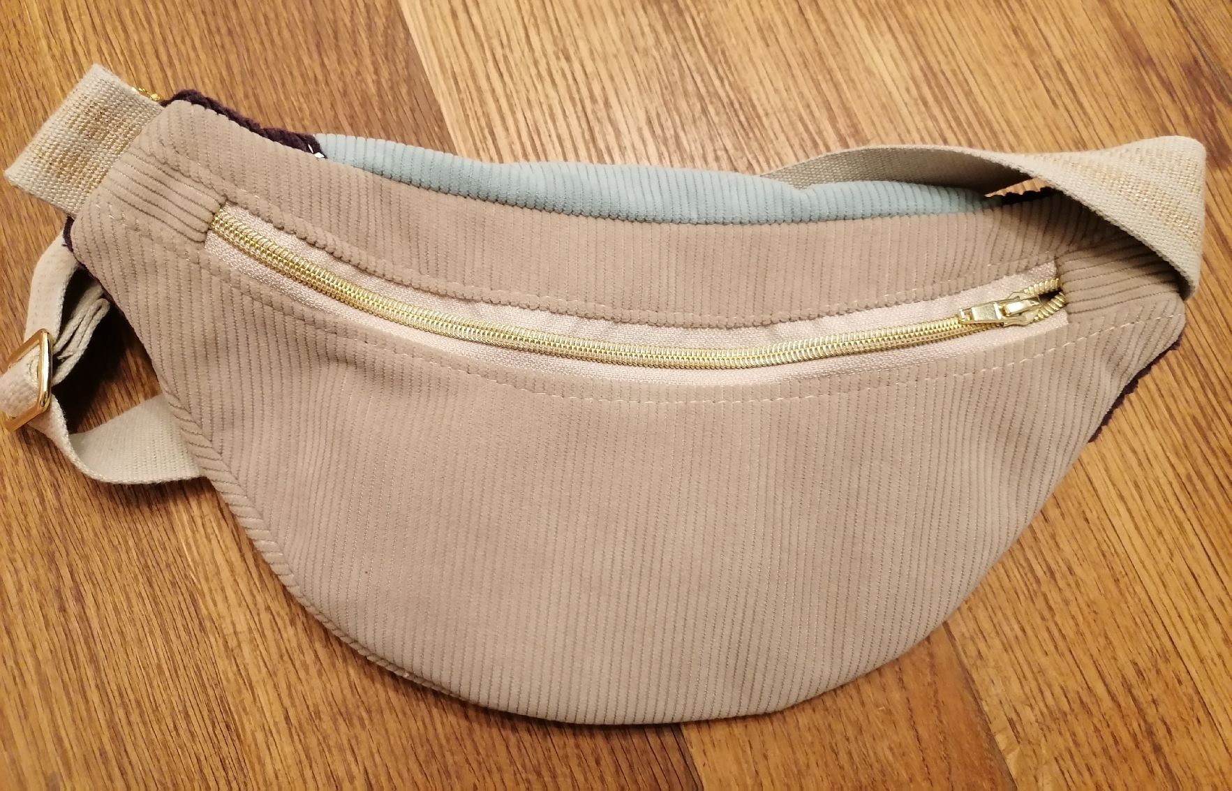 Borse da donna: Bauchtasche selfmade – Nuovo (secondo la descrizione) da Grünenmatt venduto da princess_ 2