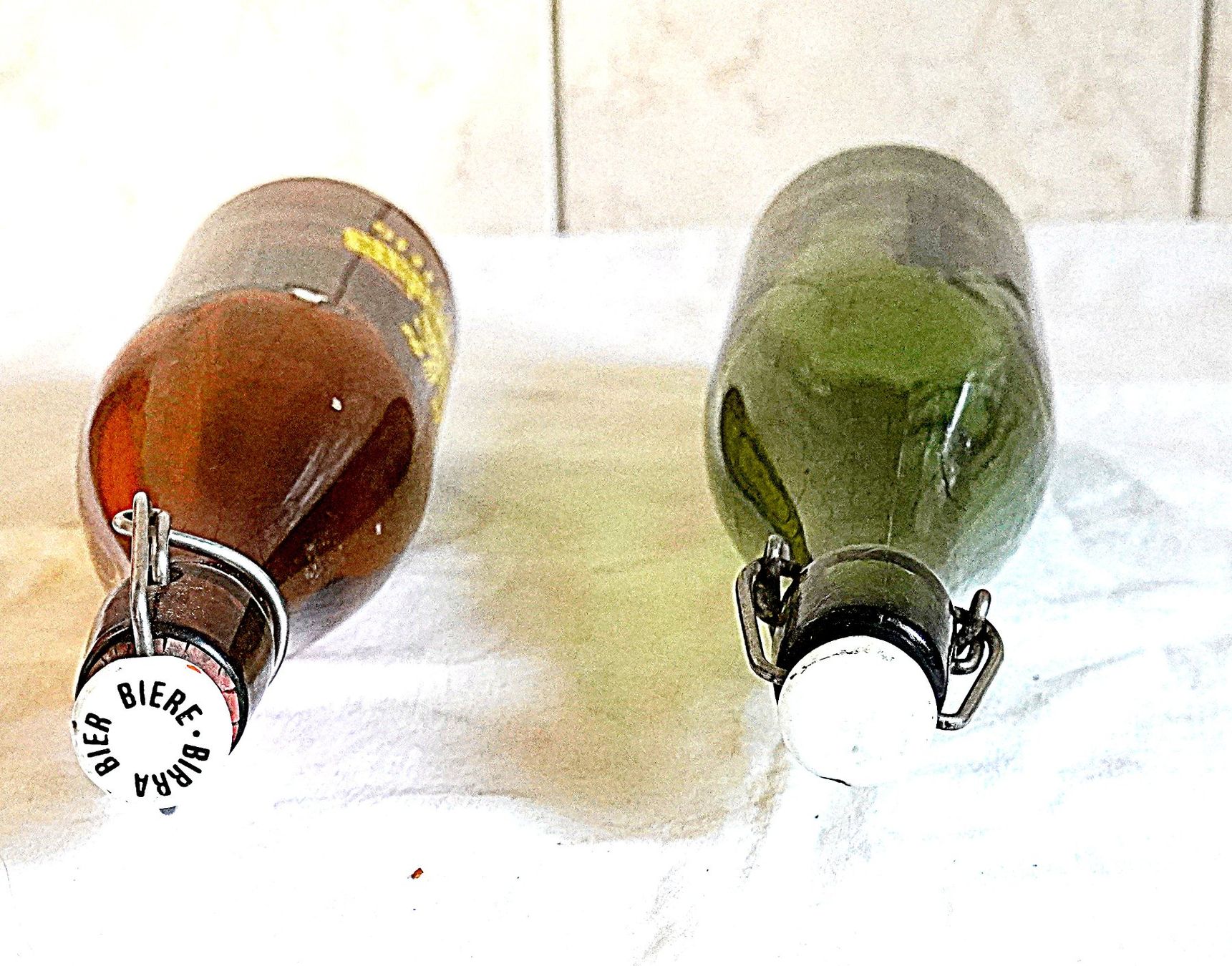 Gläser, Krüge & Flaschen: Brauerei Burth / Schützengarten Bierflaschen alt – Gebraucht aus Baar von 2cvbaar 2