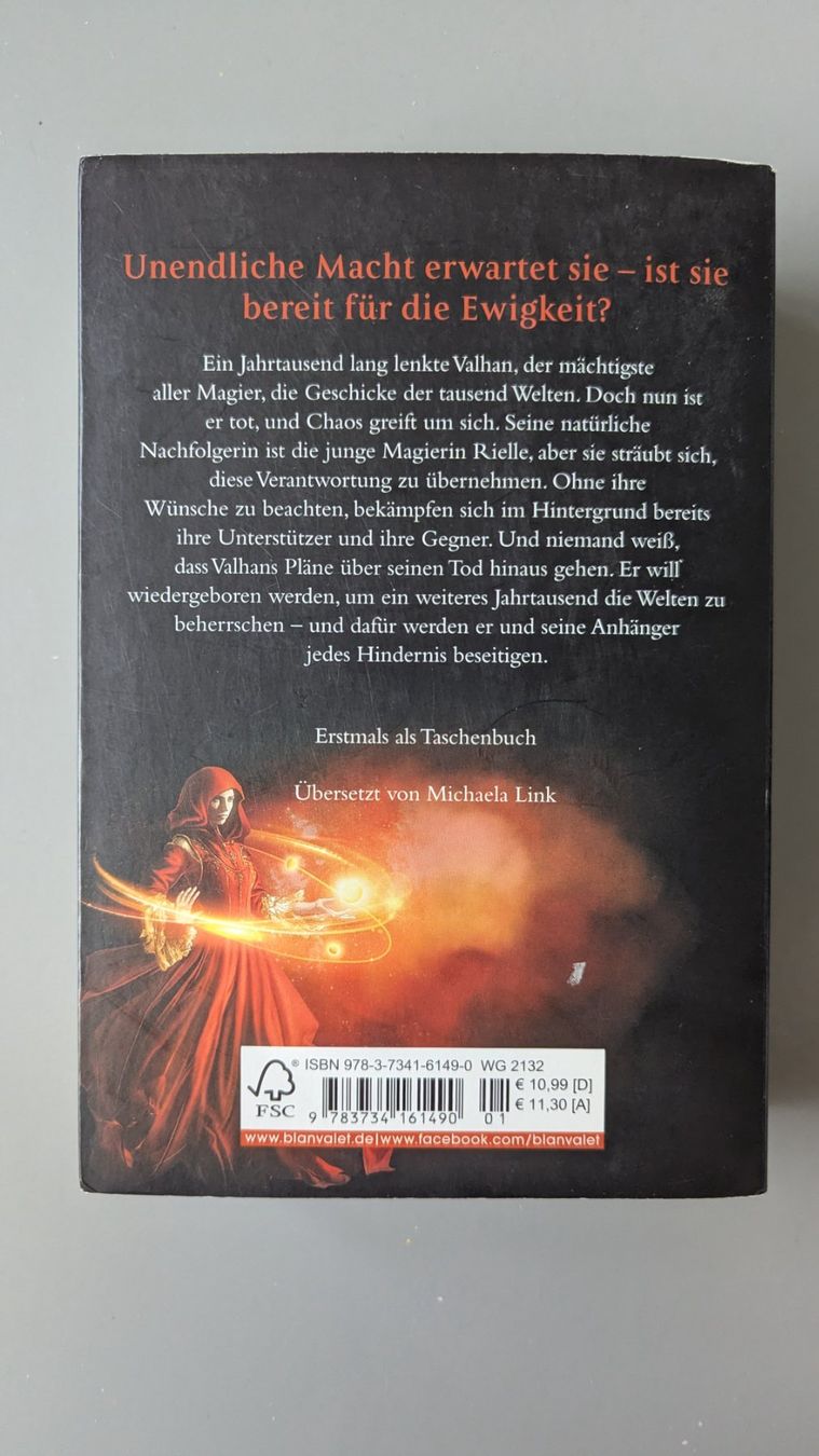 Bücher: Die Mächtige - Trudi Canavan – Gebraucht aus Dietikon von Bhelbling 1