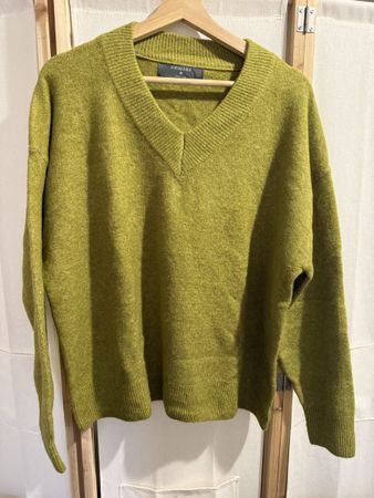 Pullover Primark V-Ausschnitt grün Grösse M Zustand gut