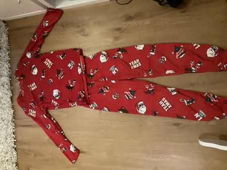 Weihnachts Pyjama Lefties rot Grösse 152 11 bis 12 Jahre