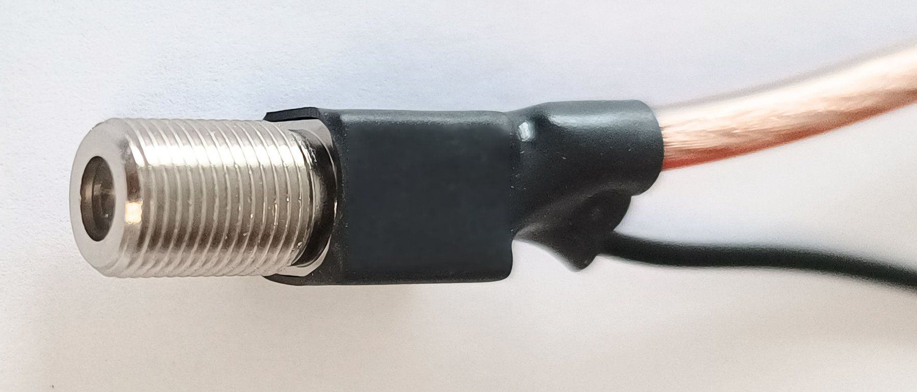 Radiocomunicazione: DAB+ Rx Clip Antennen Adapter – Nuovo e nell'imballaggio originale da Unterägeri venduto da sumatronic 1