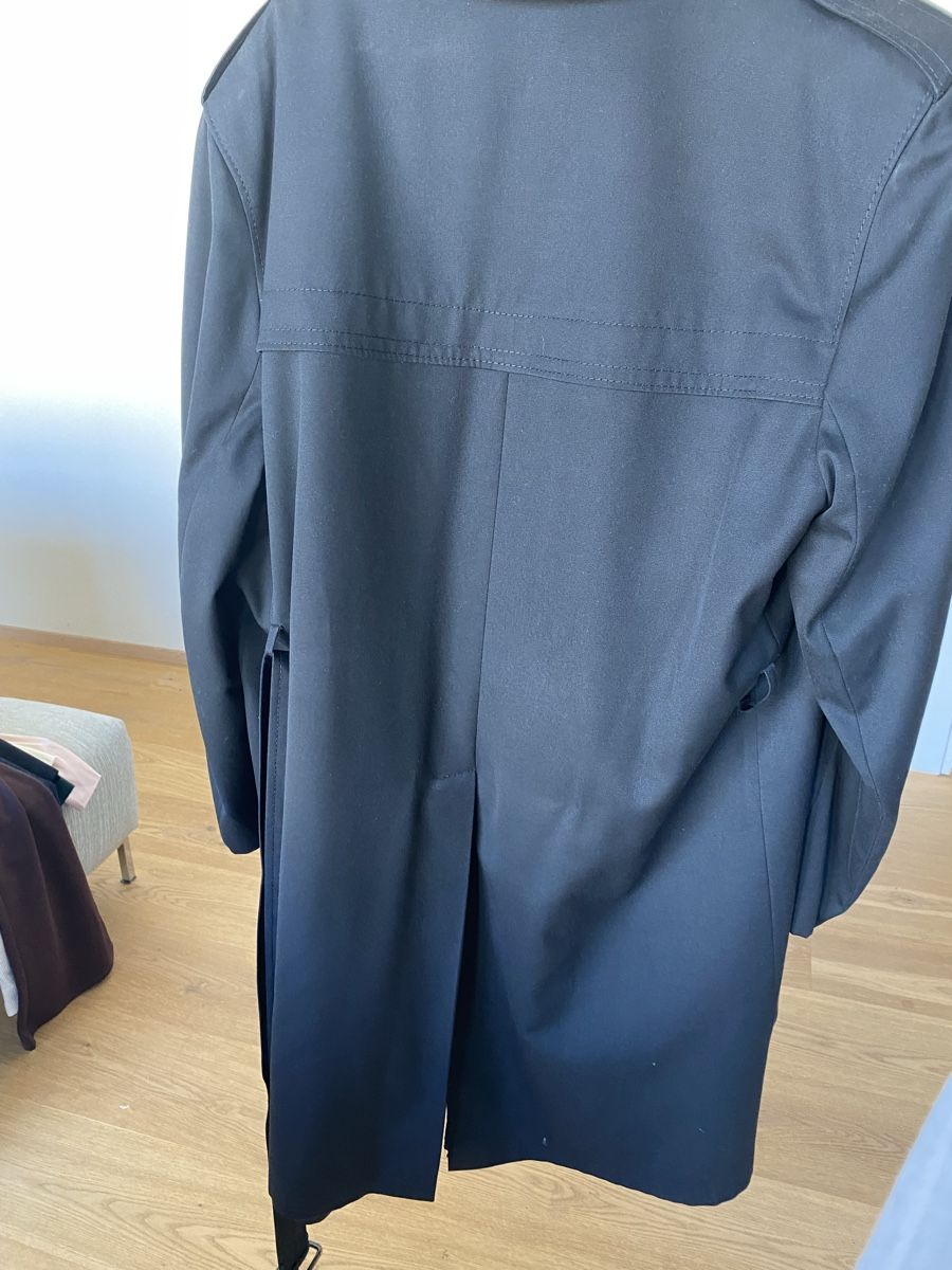 Vestes: Jacke – Neuf (Voir description) à Kloten par Beatriz650 1