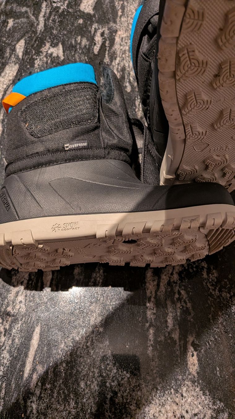 Decathlon Scarpe da uomo: Winter Schuhe Gr 35 – Nuovo (secondo la descrizione) da Wattenwil venduto da karinschaw