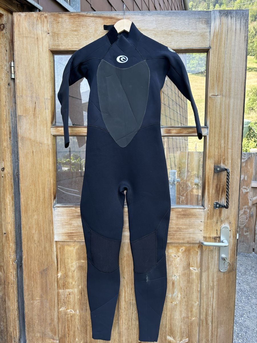 Rip Curl Mute per immersioni: Neoprenanzug Ripcurl Gr. 10 – Usato da Erlenbach im Simmental venduto da franiba