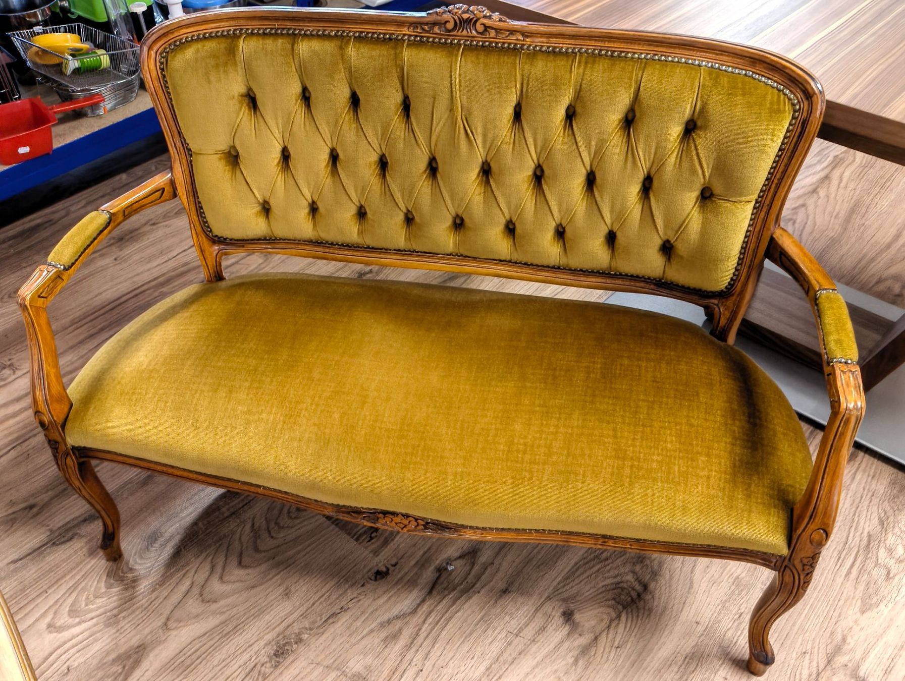 Divani: altes Sofa – Usato da Basel venduto da bk_brockibasel 1