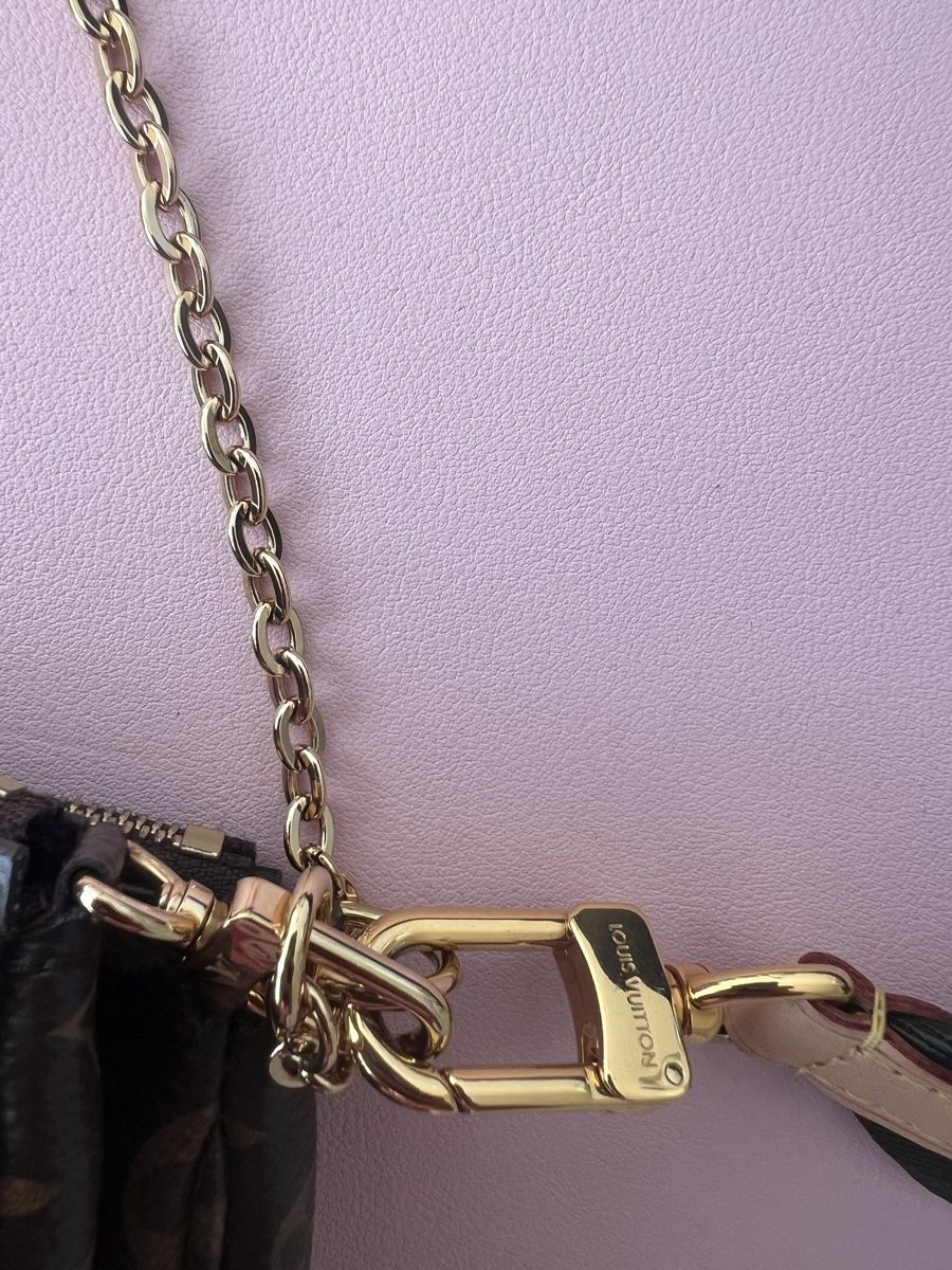 Louis Vuitton Taschen: Louis Vuitton Multi Pochette Accessoires – Gebraucht aus Worb von pri_zqf2 1