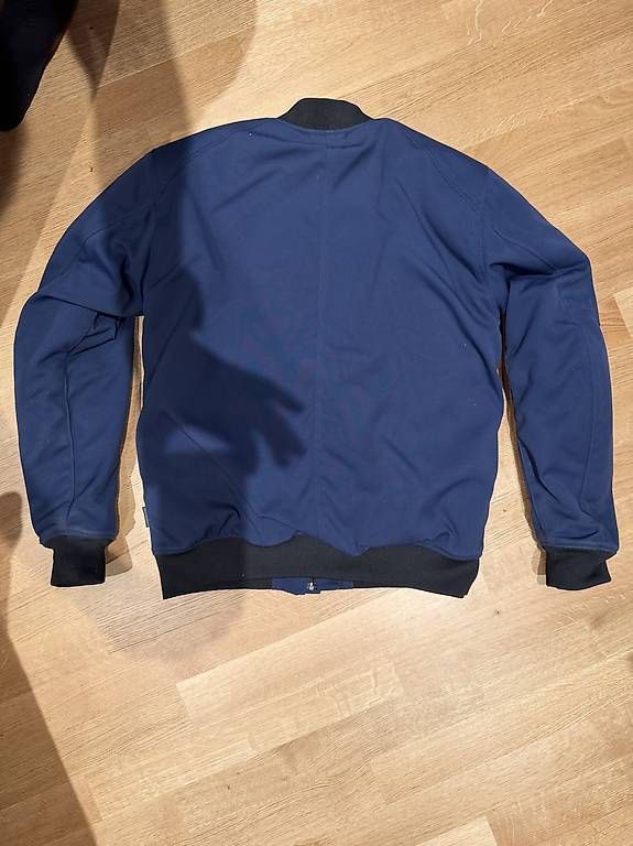 Alpinestars Vestes: Alpinestars Motorradjacke – D'occasion à Basel par hoefilicious 2