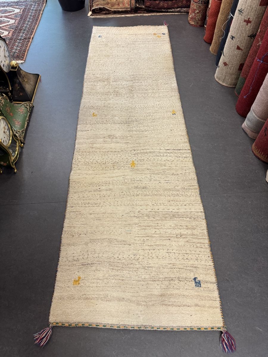 Tappeti: Gabbah Läufer 88 x 300  – Nuovo (secondo la descrizione) da Liestal venduto da galerie_nategh