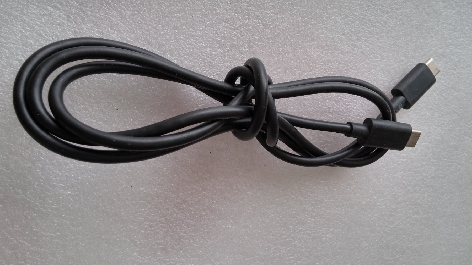 Cavi: USB C USB C Ladekabel 1.2m – Usato da Zürich venduto da sendbad 1