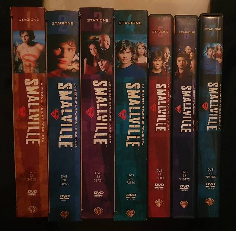 Tutti i DVDs: Cofanetti Smallville – Usato da Melano venduto da OJohn