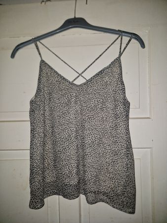 Sommertop mit Leoprint, Grösse S, neuwertig!