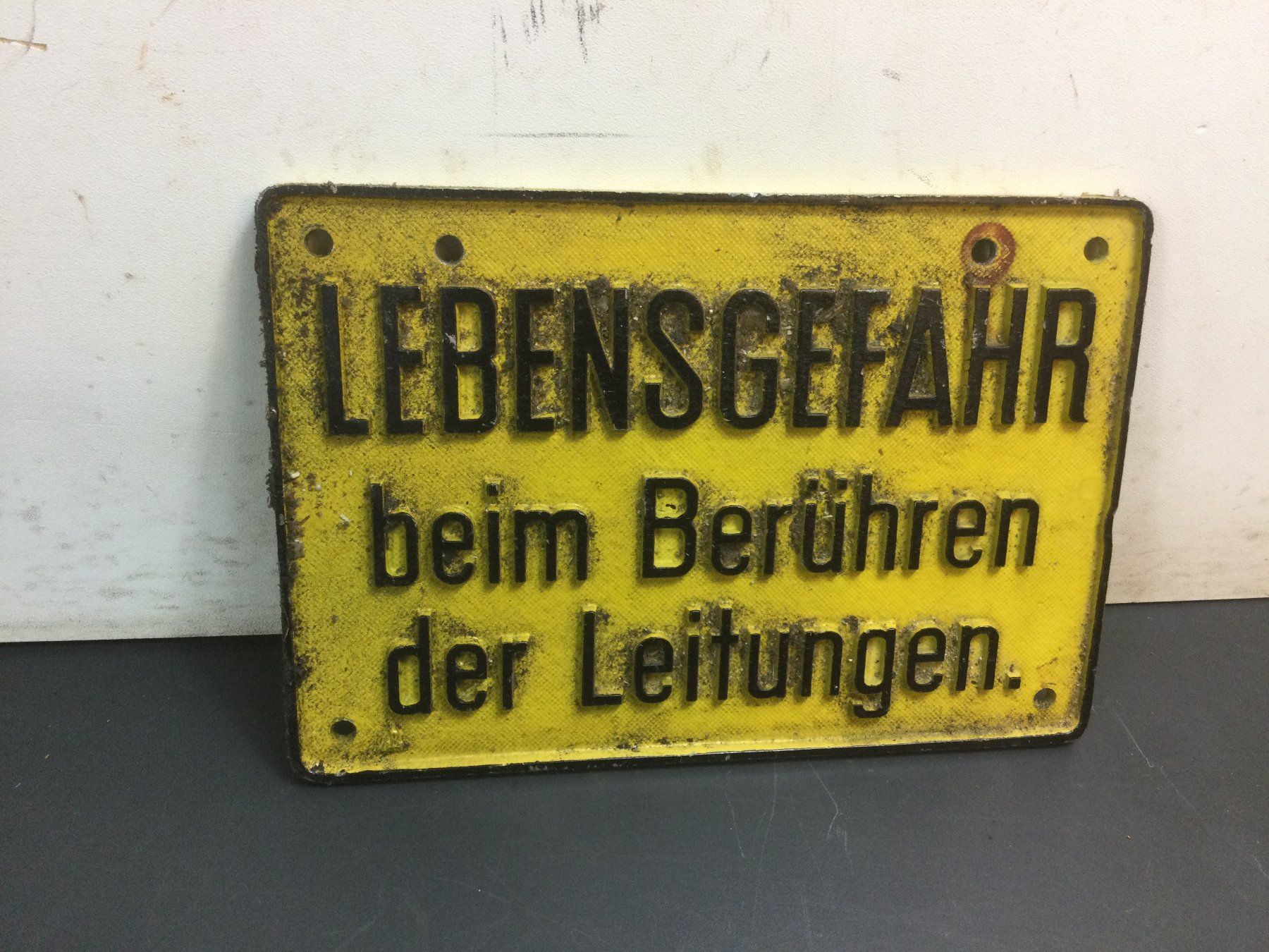 Insegne: Gebrauchtes  Warnschild Lebensgefahr – Usato da Wangen SZ venduto da kuriosum12 1