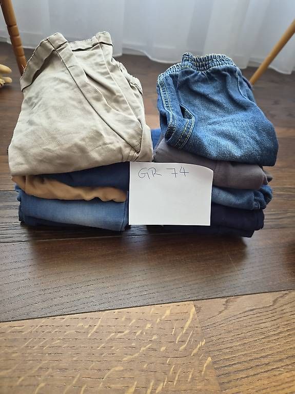 Kleiderpakete & -sets: Babykleider Gr 74 – Gebraucht aus Domat/Ems von jas_p978 3