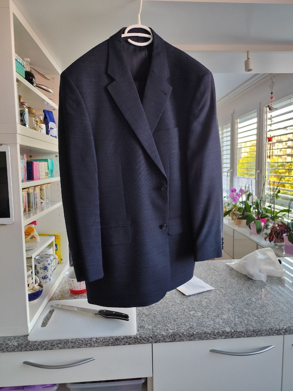 Completi, tute sportive e funzionali: Anzug Jacke dunkelblau meliert – Usato da Zürich venduto da Virutosa