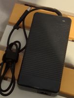 Chargeur 230 watts neuf