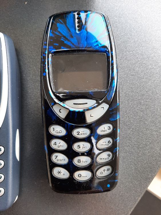 Kulthandy NOKIA 3310 aus dem Jahr 2000 | Kaufen auf Ricardo