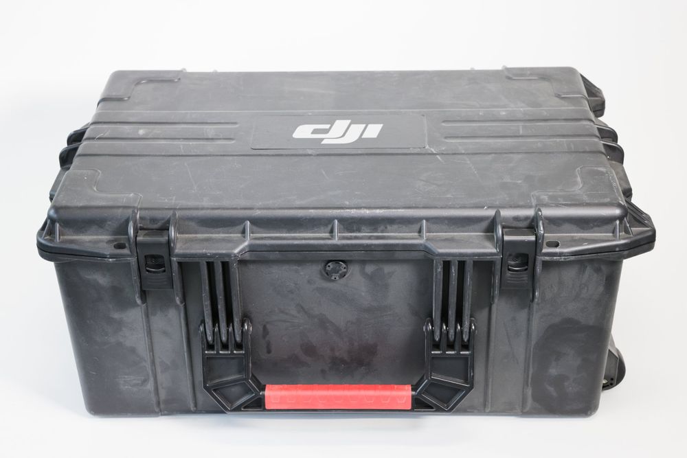 DJI Ronin M 3-Axis Gimbal Brand New (Gebraucht) in Zürich für CHF 99 ...