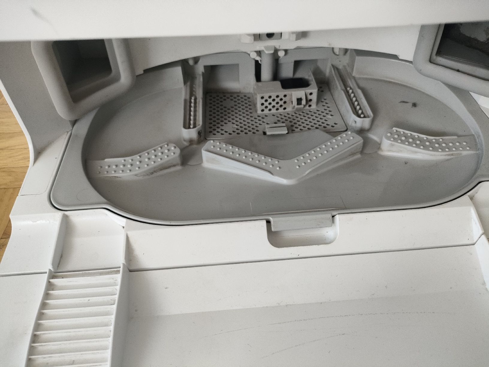 Roborock Aspirapolveri & Accessori: Roborock Q Revo mit Ladestation  – Usato da Weiningen TG venduto da NumisBila 5