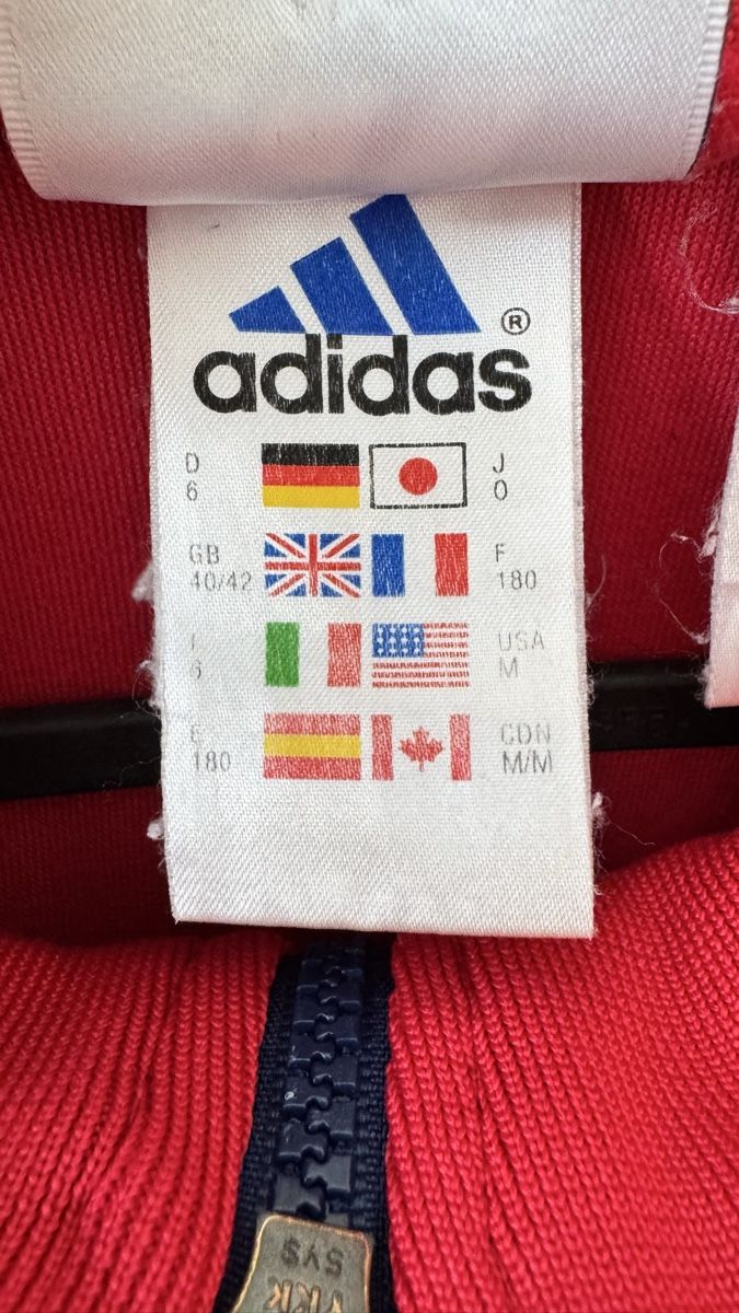Adidas Jacken: Retro Adidas Sweatjacke – Gebraucht aus Wattwil von chi_11o 3