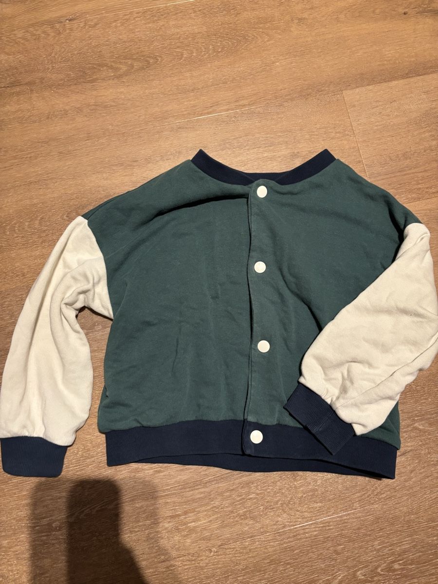 H&M Giacche & Cappotti: H&M Jacke Gr. 116 – Usato da Netstal venduto da ali_x5fx