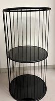 Stylishes Glas/Metall Gestell