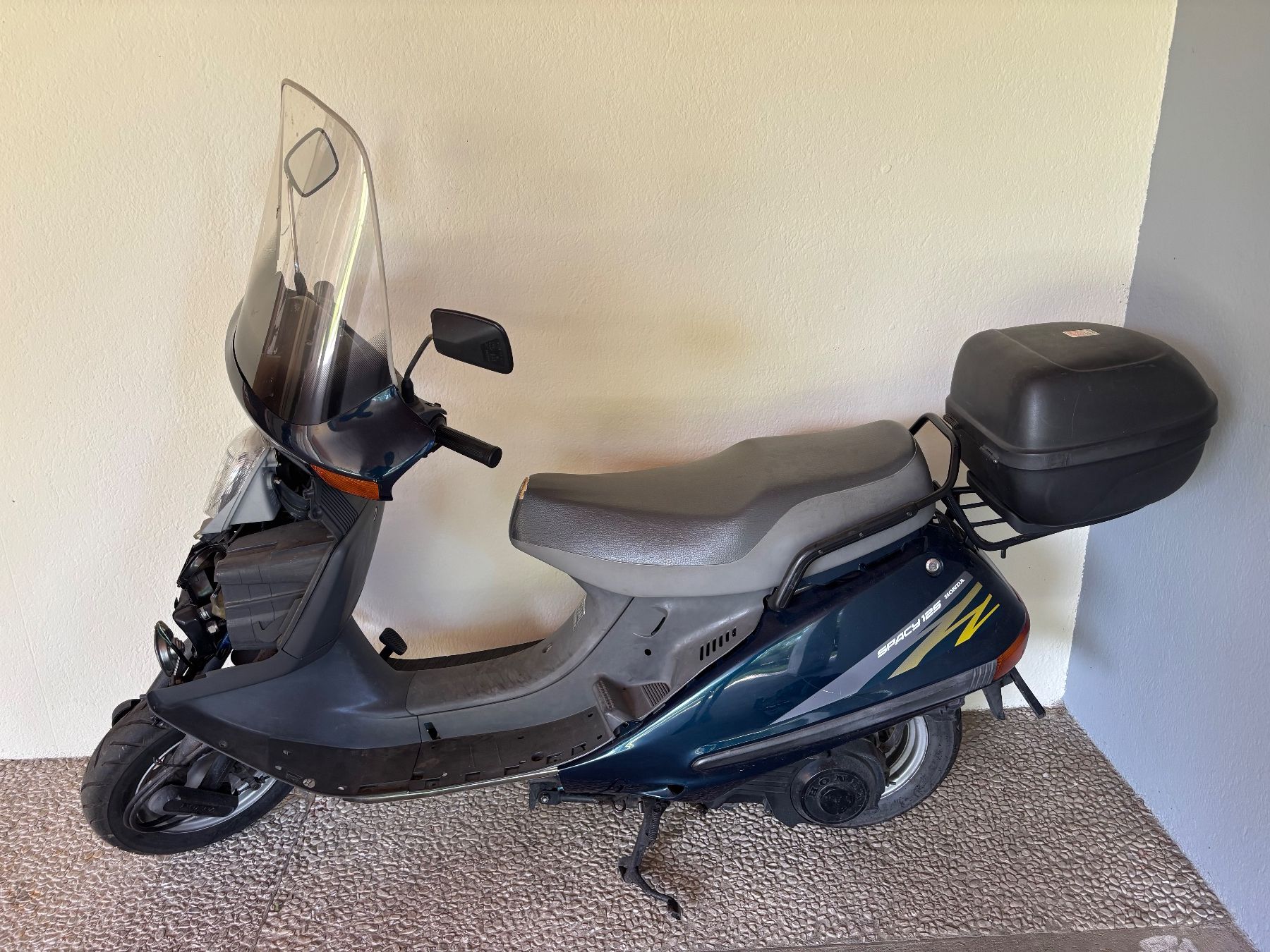Honda Scooter: Honda Spacy 125 – Usato da Chêne-Bougeries venduto da nam_v29y