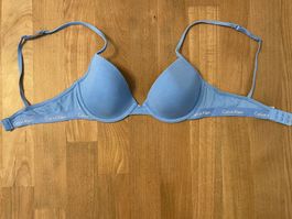 hellblauer Calvin Klein BH - Gr. 75 B - guter Zustand