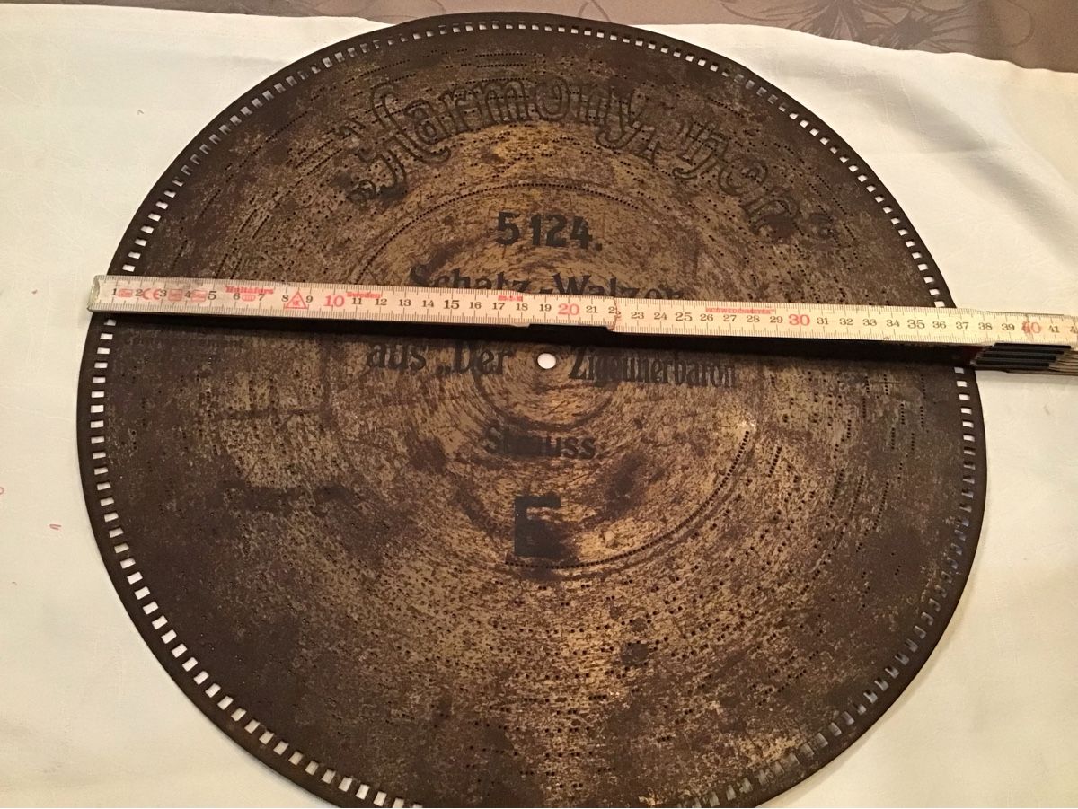 Piatti di portata: Polyfonblechmusikplatten – Usato da schönenbuch venduto da Josefus 2