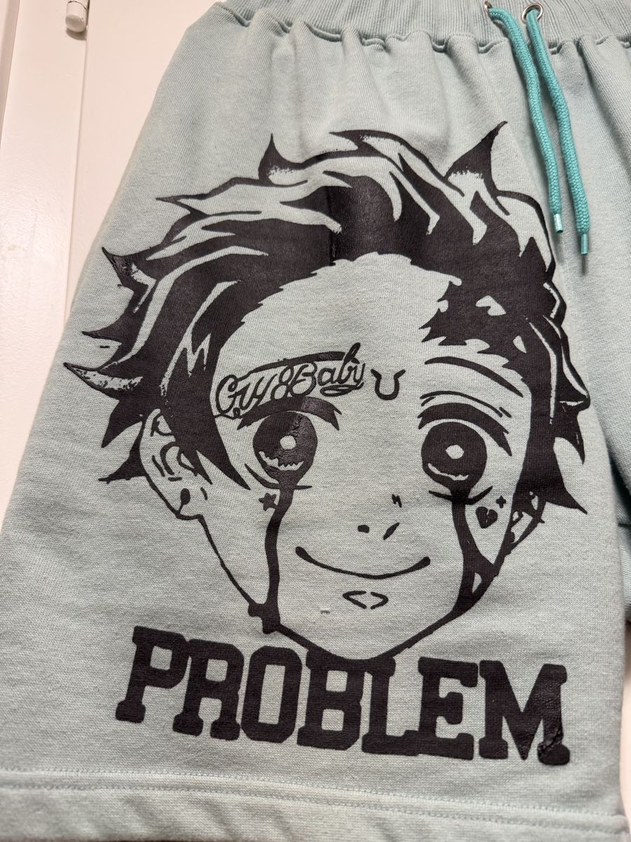 Pantaloni: Problemboy Demon Slayer shorts – Usato da Zürich venduto da ya66in 2