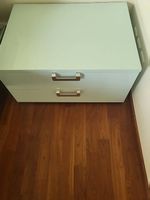 Möbeli/Nachttisch von Möler Design
