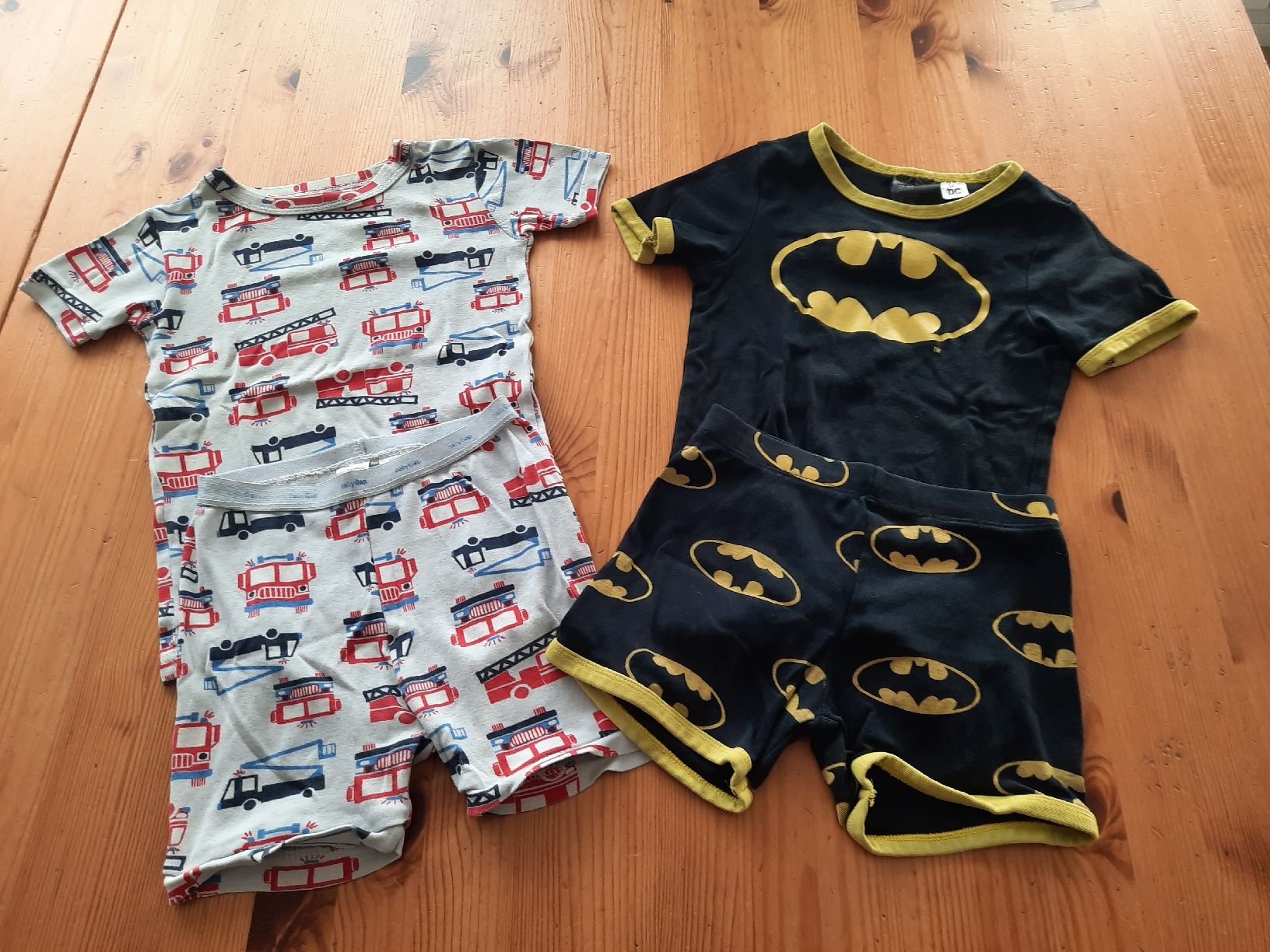 Lotti & Set di vestiti: Sommerkleiderpäckli 110/116 – Usato da Aesch BL venduto da ChezToKa 4