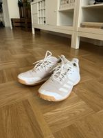 Adidas tennis shoes