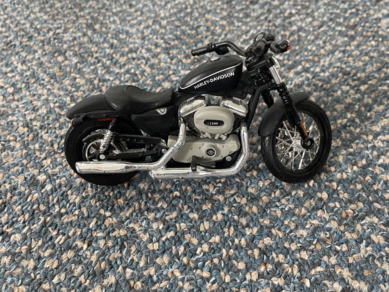 Maisto Kit di modellismo & Modellini statici: Harley-Davison Modell – Usato da Ormalingen venduto da ced.fiech