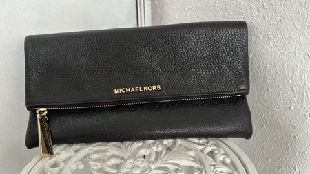 Michael Kors Clutch Leder schwarz Gold Abendtasche neuwertig