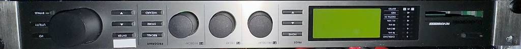 Strumenti musicali: TC electronic REVERB4000 – Usato da Genève venduto da gae_lbf9