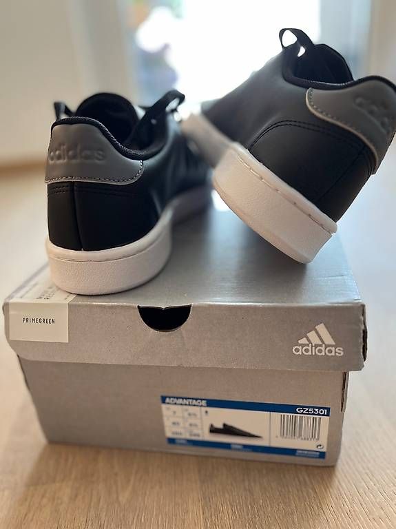 Adidas Scarpe da uomo: Adidas Advantage schwarz – Usato da Winkel venduto da danbischof 2