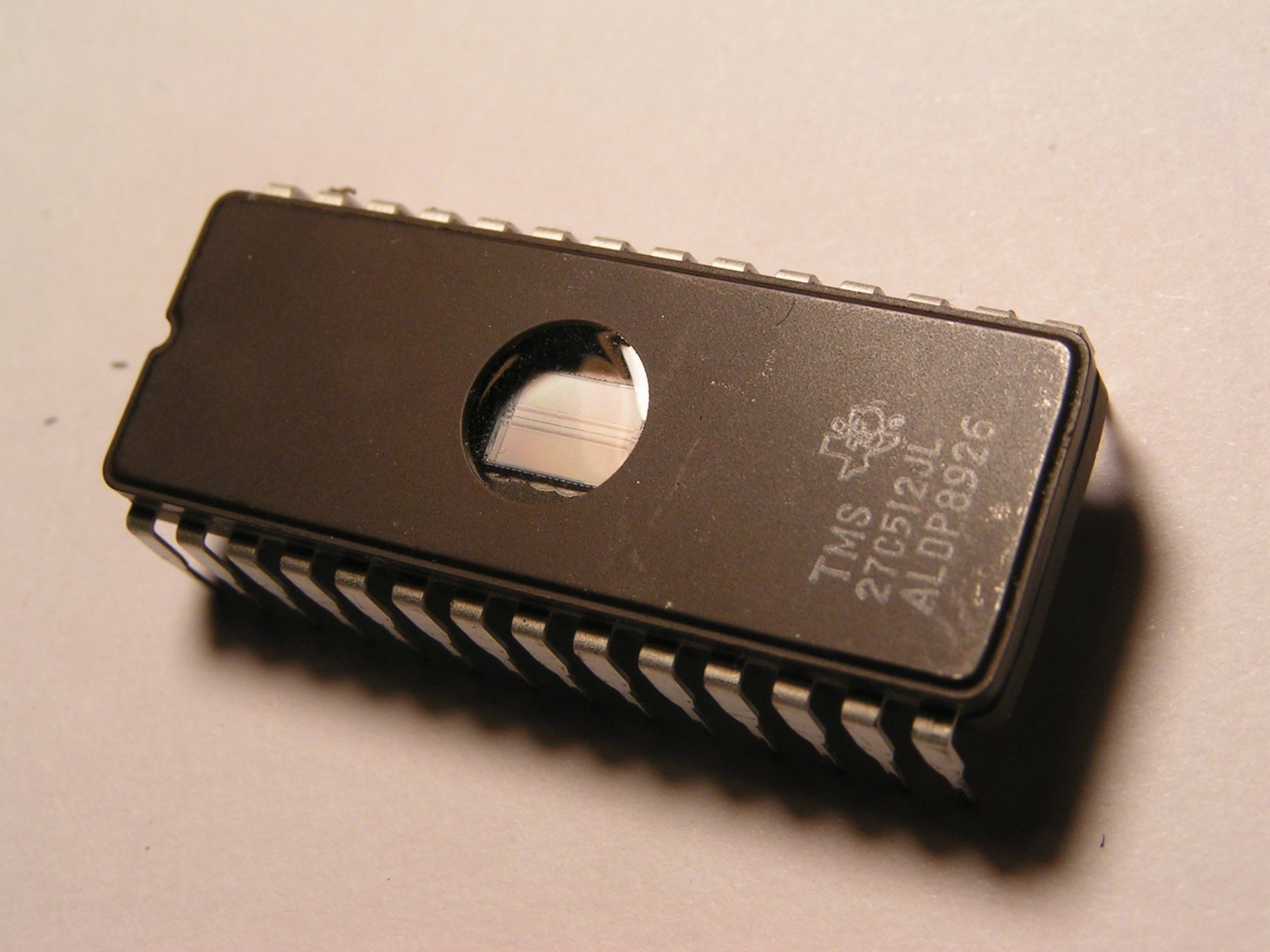 Texas Instruments Componenti elettronici: EPROM TMS27C512JL – Usato da Nussbaumen AG venduto da Muerik