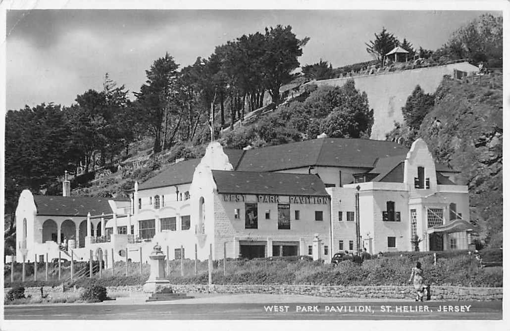 Cartoline postali: 2 exotische Ansichtskarten ST. HELIER & RYDE - Inselpost ! – Usato da Lufingen venduto da TopAnsichtskarten 2