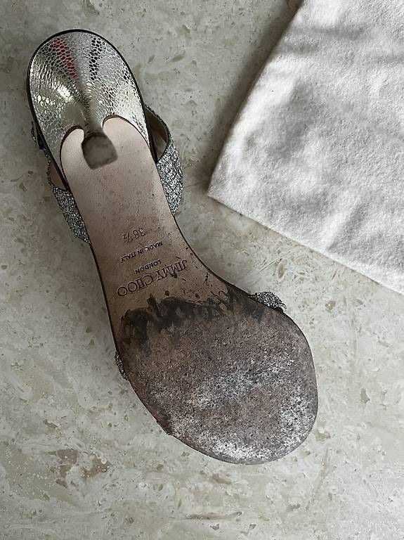 Jimmy Choo Damenschuhe: JIMMY CHOO Sandalen Gr. 38.5 – Gebraucht aus Zürich von jul_6s2j 4