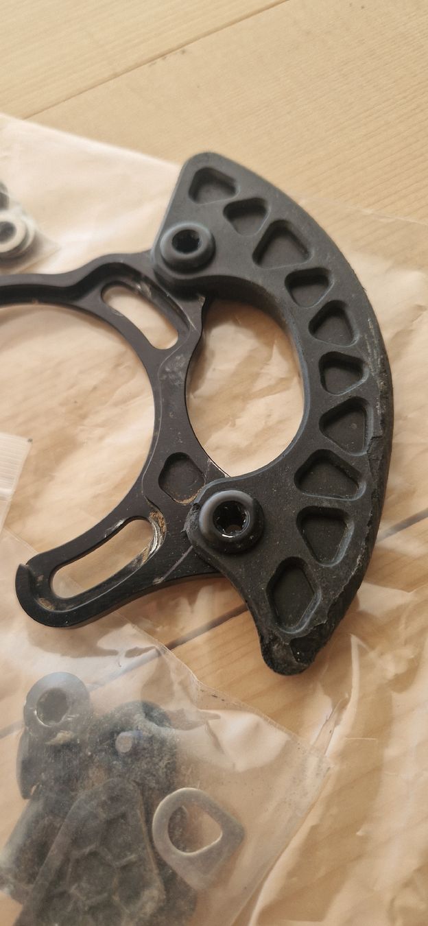 Ersatzteile: Bah Guard AbsoluteBlack  – Gebraucht aus La Roche FR von Local_Bikeshop 1