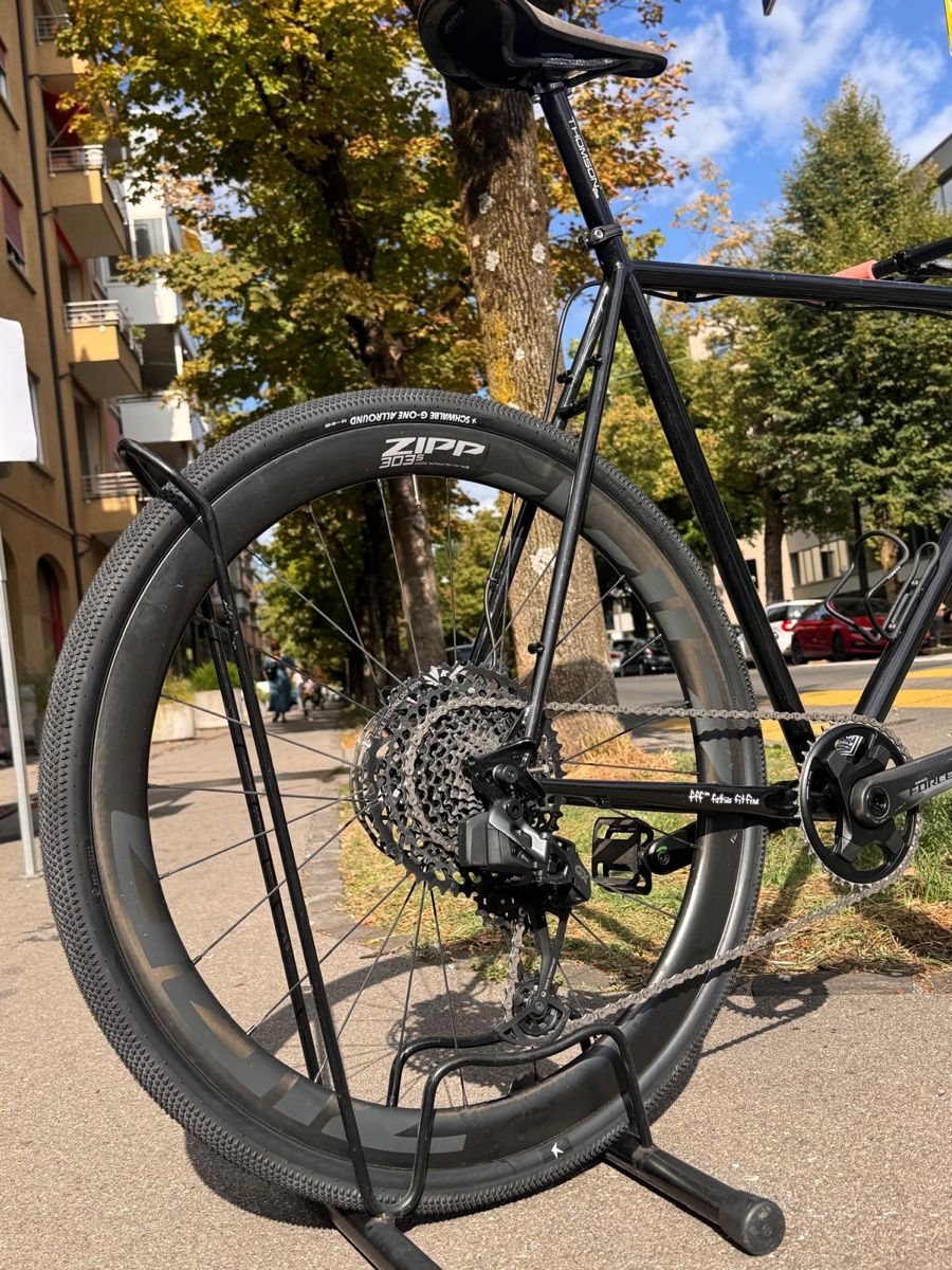 Surly Biciclette: Surly Straggler Gr. 60 – Usato da Bern venduto da LuyLuy 2
