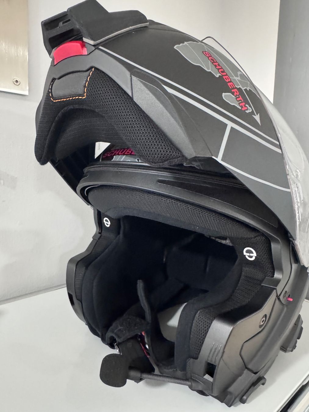 Schuberth Caschi & visiere: Casque modulaire Schubert C5 intercom – Nuovo (secondo la descrizione) da Satigny venduto da z750