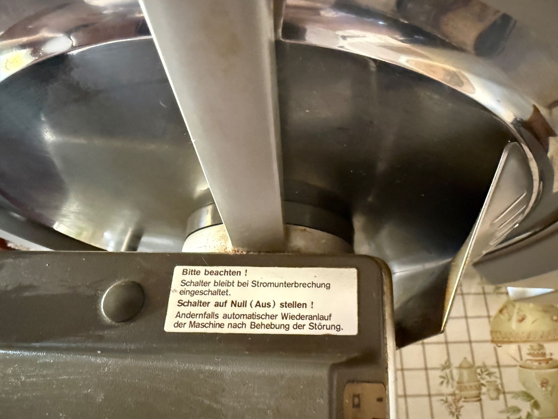 Bizerba Elettrodomestici da cucina: Aufschnittmaschine Bizerba VS 8 – Usato da Thun venduto da dane_pao 3