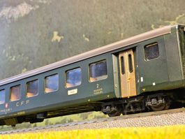 Roco __ 3er Set SBB Personenwagen mit Postwagen __ OVP DC H0