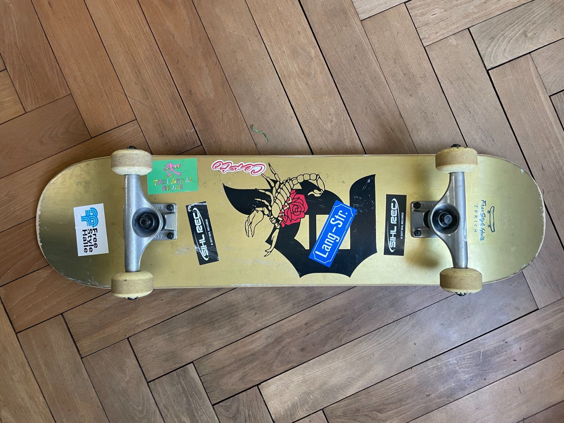 Skateboards: Skateboard COMPLETE 8.00" – D'occasion à Zürich par rah_m6cq