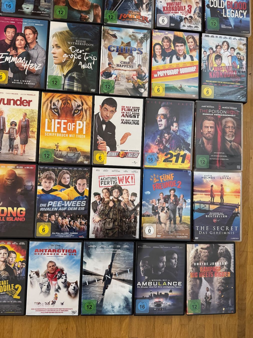 Tutti i DVDs: DVD Sammlung 50 Stück – Usato da Kestenholz venduto da cvx_889vv 2