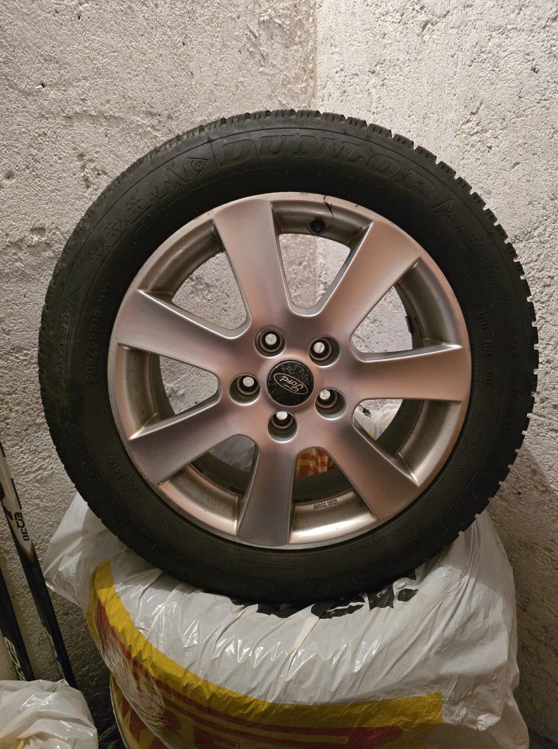 Pneumatici & Ruote complete: Ford Kompletträder – Usato da Münchwilen TG venduto da MaJo2004 2